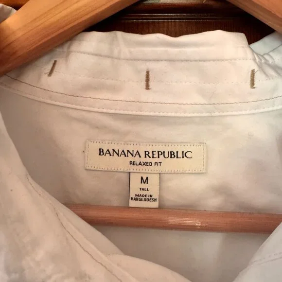 Banana Republic Relaxed Fit Washed Cotton Poplin Shirt. Ize Medium Tall.  NWT - Picture 4 of 7